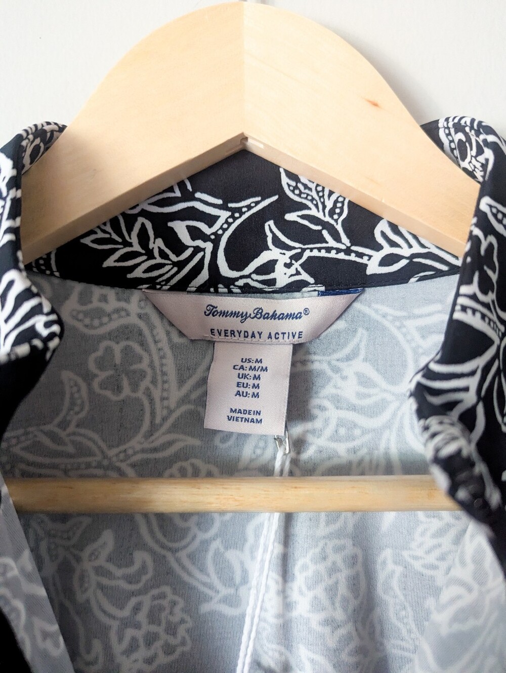 Tommy Bahama Black And White Paisley Athletic Jacket - Picture 2 of 3